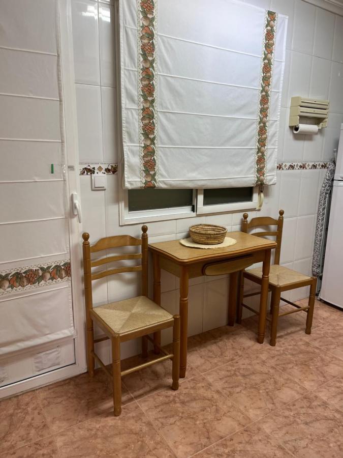 Ferienwohnung Casa De Fado Torrevieja Exterior foto